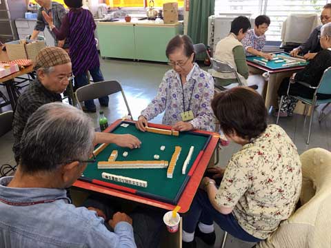 各診療所の地域で大人気 健康麻雀 脳トレになる 東京西部保健生活協同組合